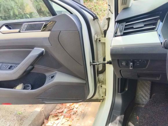 [苏州·苏E] 二手大众蔚揽2017款 380TSI 两驱舒行版