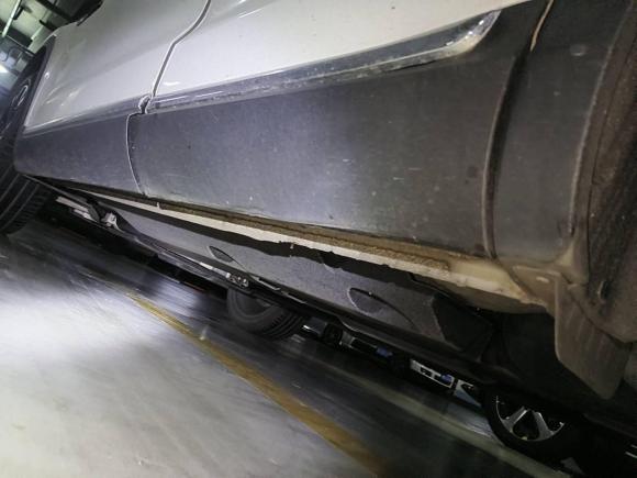 [上海·沪J] 二手红旗红旗HS52019款 2.0T 智联旗享四驱版