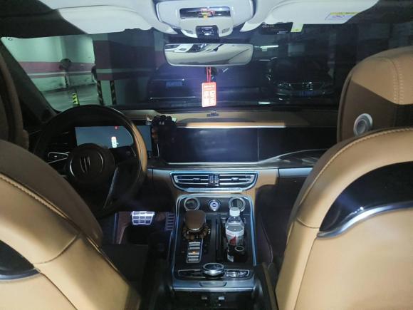 [南京·苏A] 二手红旗红旗H92022款 2.0T 智联旗享版