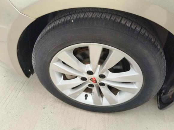 [武汉·鄂A] 二手荣威荣威3602015款 1.5L 自动豪华版