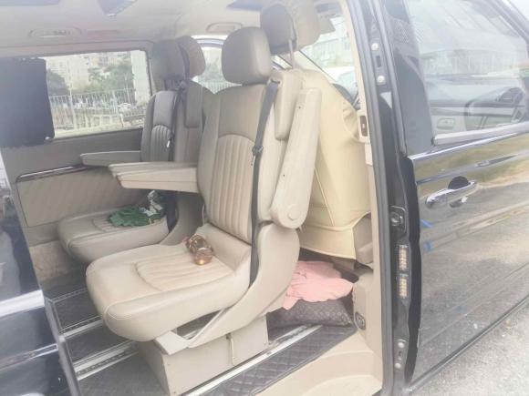 [深圳·粤B] 二手奔驰唯雅诺2011款 2.5L 领航版