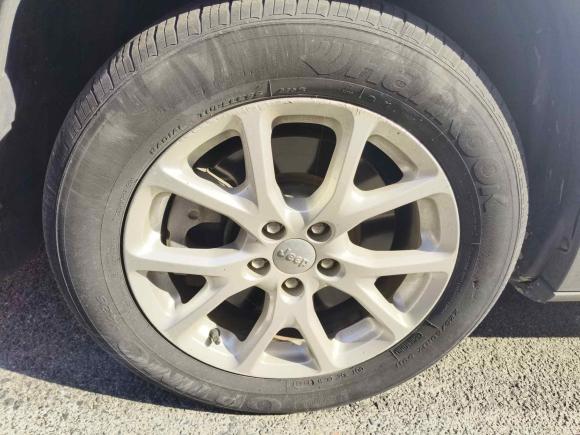 [上海·蒙A] 二手Jeep自由光2016款 2.0L 优越版