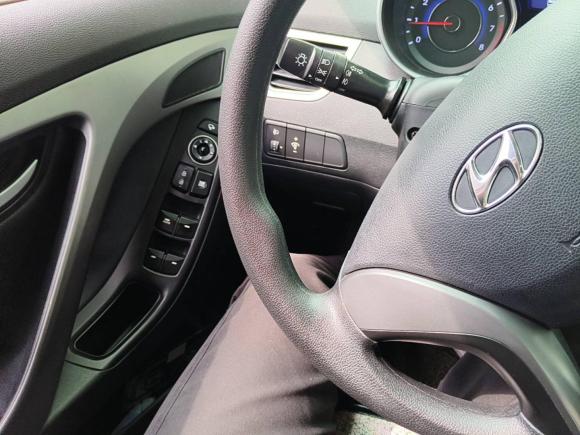 [嘉兴·粤S] 二手现代朗动2015款 1.6L 自动领先型