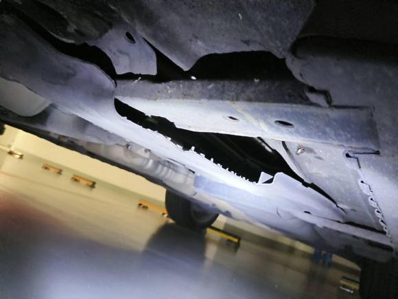 [上海·沪B] 二手奥迪奥迪Q72015款 35 TFSI 运动型