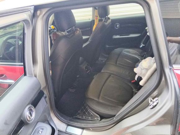 [上海·沪B] 二手MINIMINI CLUBMAN2016款 改款 1.5T COOPER 鉴赏家版