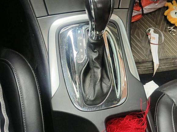 [杭州·浙A] 二手别克君威2009款 2.0T 豪华运动版