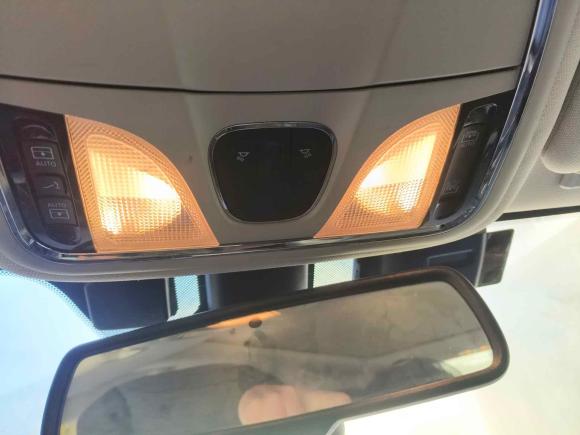 [上海·沪B] 二手Jeep自由光2017款 2.4L 优越版