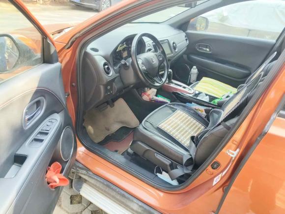 [上海·沪A] 二手本田本田XR-V2015款 1.8L VTi CVT豪华版