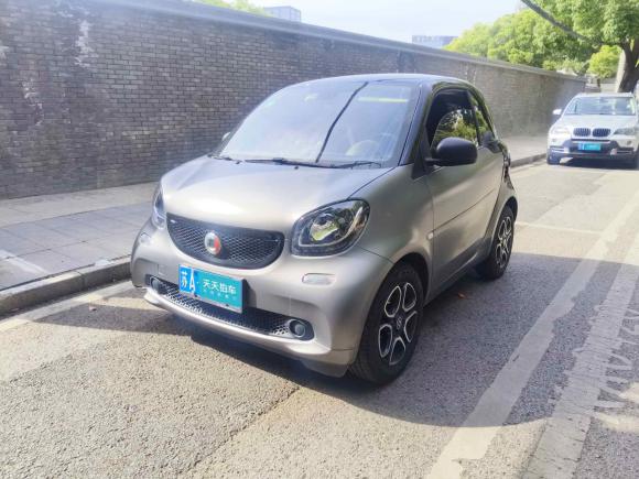 smartsmart fortwo2019款 0.9T 66千瓦硬顶风擎版 国VI「南京二手车」「天天拍车」