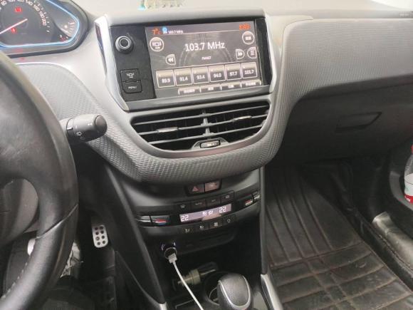 [上海·桂A] 二手标致标致20082014款 1.6L 自动领航版