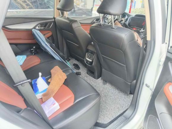 [杭州·浙A] 二手宝骏宝骏5602016款 1.8L iAMT精英型