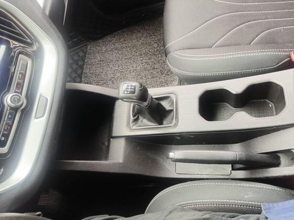 [杭州·浙C] 二手捷途捷途X70M2020款 改款 1.5T 手动伙伴型 5座