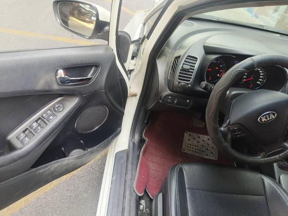 [湖州·浙E] 二手起亚起亚K32013款 1.6L 自动DLX