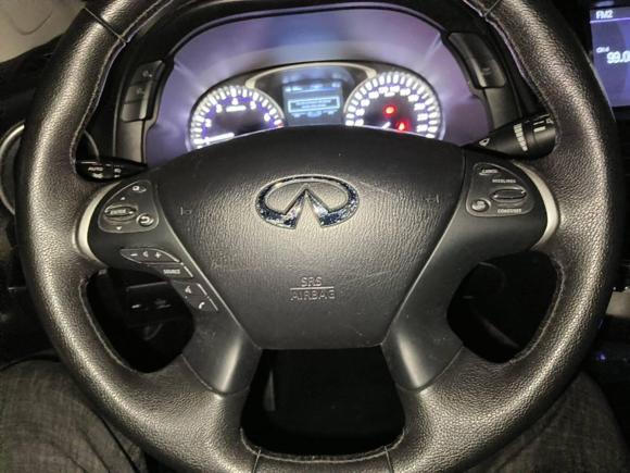 [上海·沪G] 二手英菲尼迪英菲尼迪JX2013款 JX35 两驱卓越版