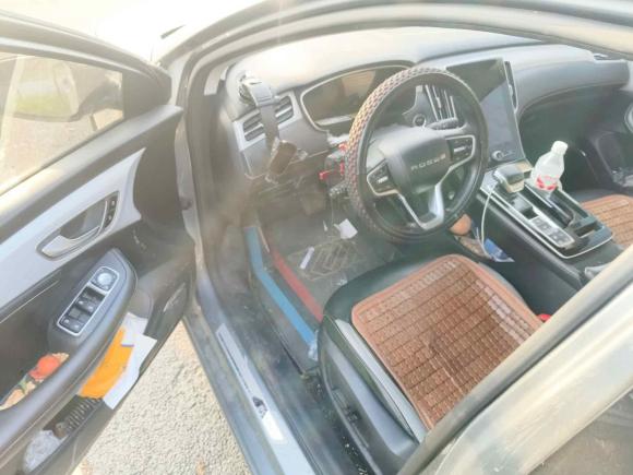 [上海·沪A] 二手荣威荣威i6 MAX新能源2020款 1.5T PHEV爽酷天幕版