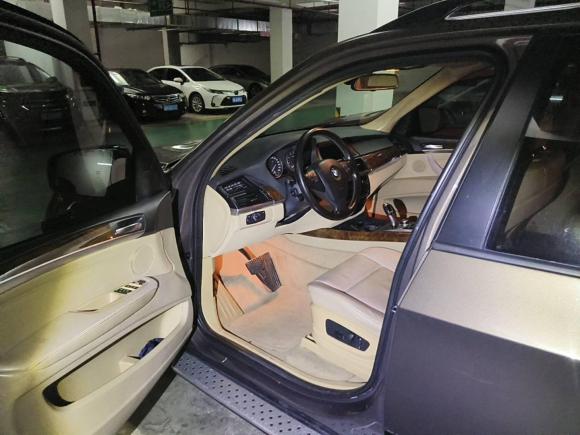 [深圳·粤D] 二手宝马宝马X52011款 xDrive35i 领先型