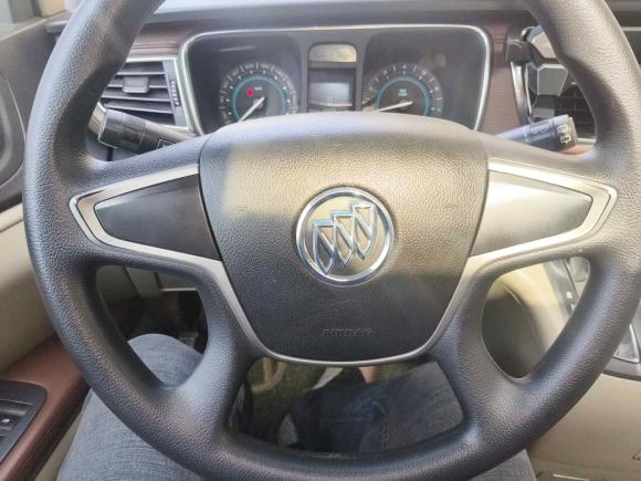 [广州·粤A] 二手别克别克GL82014款 2.4L CT豪华商务舒适版