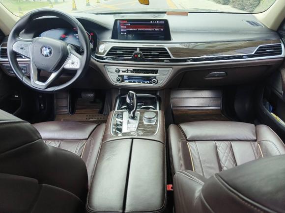 [上海·苏F] 二手宝马宝马7系2019款 改款 730Li 豪华套装