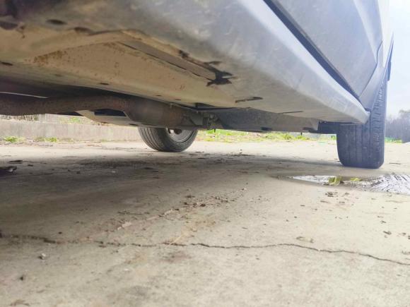 [上海·皖S] 二手陆风陆风X72015款 2.0T 全景尊贵版