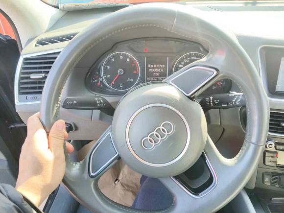 [上海·沪D] 二手奥迪奥迪Q52015款 40 TFSI 进取型
