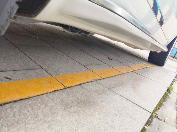 [广州·粤A] 二手沃尔沃沃尔沃XC902017款 T6 智雅版 5座