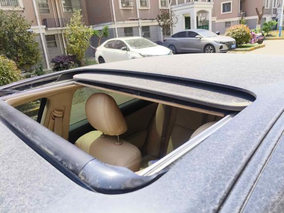 [无锡·苏B] 二手丰田皇冠2010款 2.5L Royal 真皮天窗版