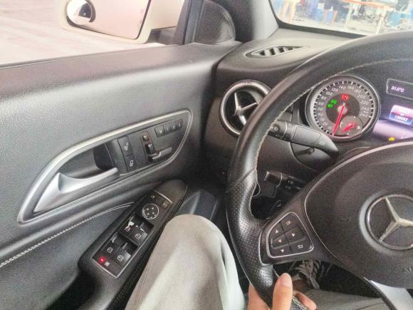 [杭州·浙A] 二手奔驰奔驰CLA2016款 CLA 200 时尚型