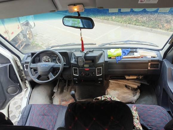 [合肥·皖A] 二手依维柯依维柯得意2017款 2.5T A35客车5-7座47Z5