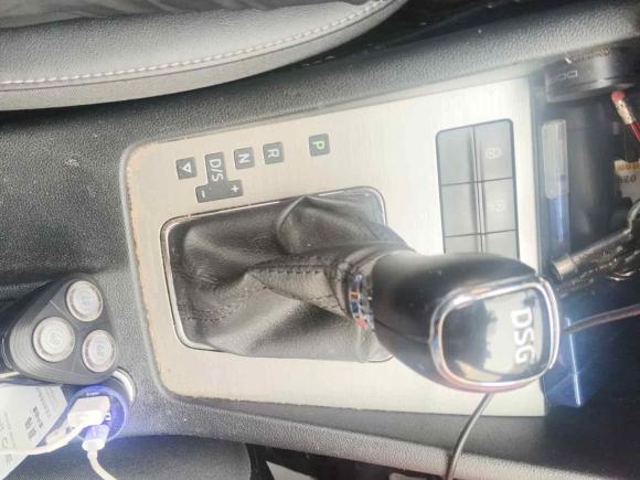 [苏州·苏E] 二手斯柯达明锐2018款 TSI230 DSG豪华版