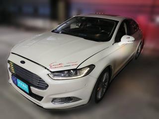 福特蒙迪欧2013款 2.0L GTDi240旗舰型