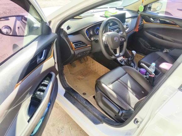 [济南·鲁A] 二手长安逸动DT2018款 1.6L 手动智享型