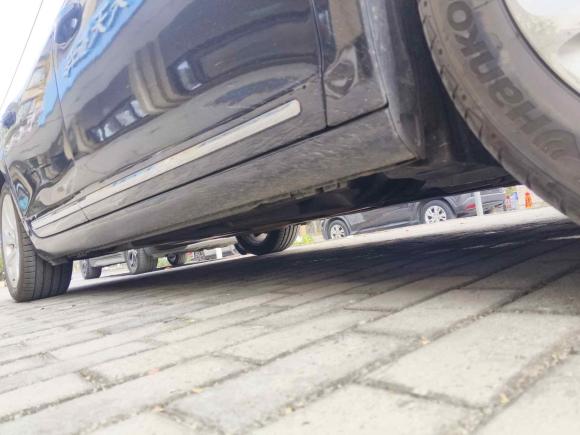 [上海·辽A] 二手别克君越2013款 2.4L SIDI豪华舒适型