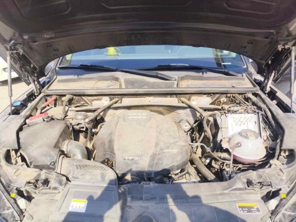 [南昌·赣A] 二手奥迪奥迪Q5L2022款 45T 豪华动感型