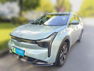 哪吒汽车哪吒U2022款 智400 Pro 磷酸铁锂