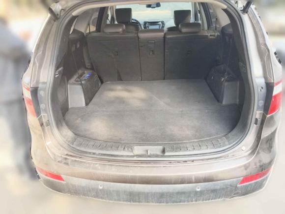 [广州·粤A] 二手现代格越2013款 2.2T 7座四驱舒适版