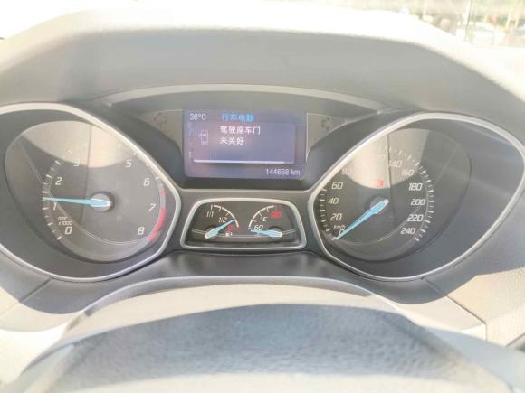 [青岛·鲁B] 二手福特福克斯2012款 两厢 2.0L 手动豪华运动型