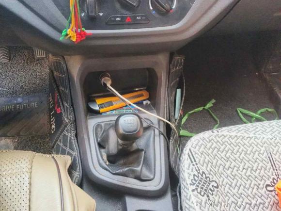 [武汉·鄂A] 二手五菱汽车五菱宏光V2019款 1.5L基本型国VI LAR