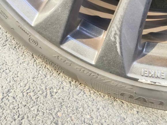 [嘉兴·浙F] 二手英菲尼迪英菲尼迪Q602013款 3.7L