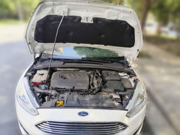 [无锡·苏B] 二手福特福克斯2015款 三厢 EcoBoost 180 自动精英型