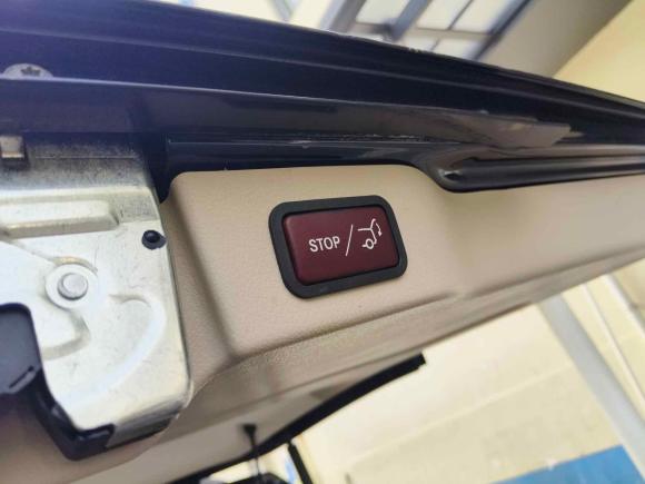 [上海·沪B] 二手奔驰奔驰V级2016款 V 260 L 尊贵加长版