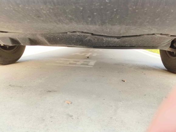 [上海·鲁R] 二手上汽大通MAXUS新途V702023款 2.0T 精英版 手动短轴低顶 5/6座（125Ps）