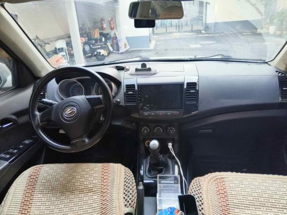 [杭州·粤E] 二手陆风陆风X82014款 探索版 2.5T 柴油4X4豪华型