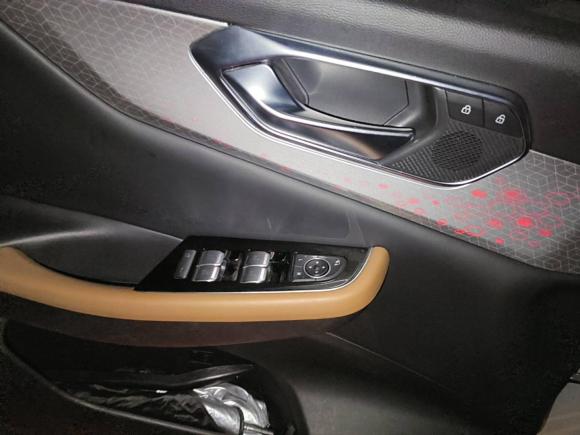 [合肥·皖A] 二手北京汽车北京X72020款 1.5TD DCT致领版