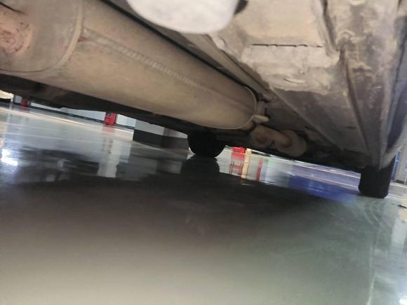 [佛山·闽A] 二手奔驰威霆2011款 2.5L 精英版