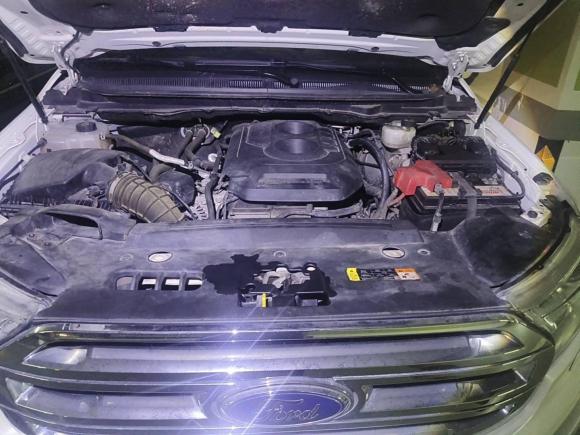 [深圳·粤B] 二手福特撼路者2016款 2.0T 汽油自动四驱旗舰版