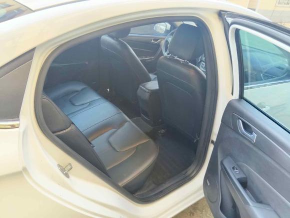 [青岛·鲁N] 二手奇瑞艾瑞泽52016款 1.5L 手动领潮版