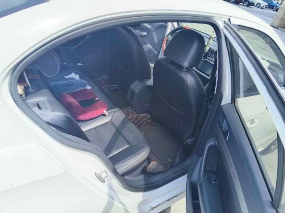 [成都·川B] 二手大众朗逸2017款 1.6L 自动风尚版