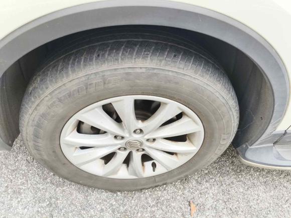 [广州·粤A] 二手别克昂科威Plus2017款 28T 四驱精英型