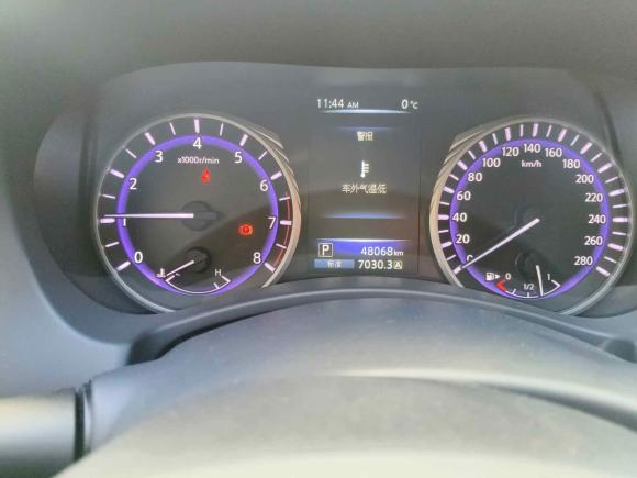 [青岛·鲁B] 二手英菲尼迪英菲尼迪Q50L2016款 2.0T 悦享版