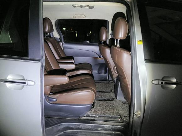 [无锡·苏B] 二手比亚迪比亚迪M62015款 2.4L 自动尊贵版